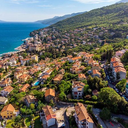 Lux Apartmani Opatija Zewnętrze zdjęcie