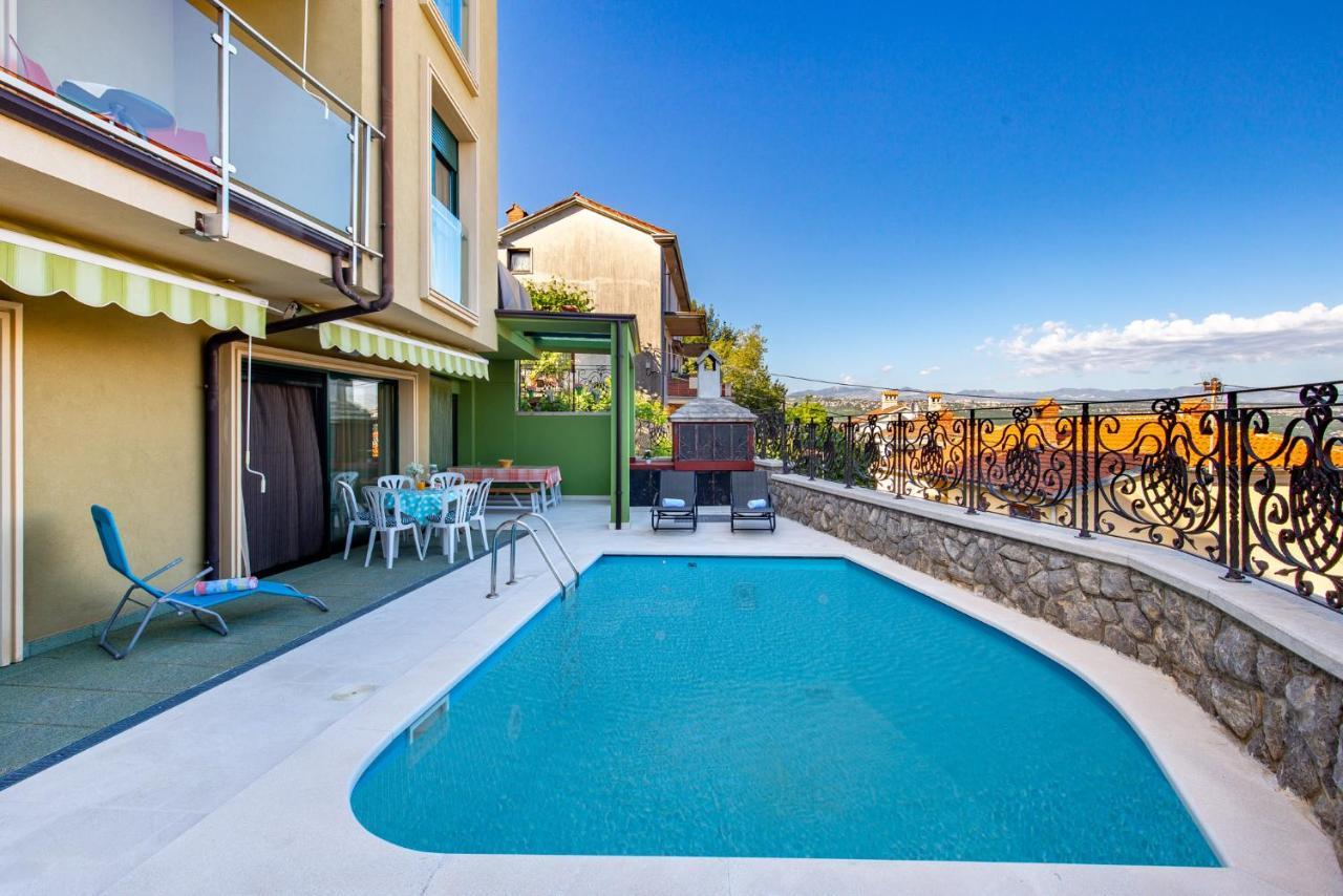 Lux Apartmani Opatija Zewnętrze zdjęcie