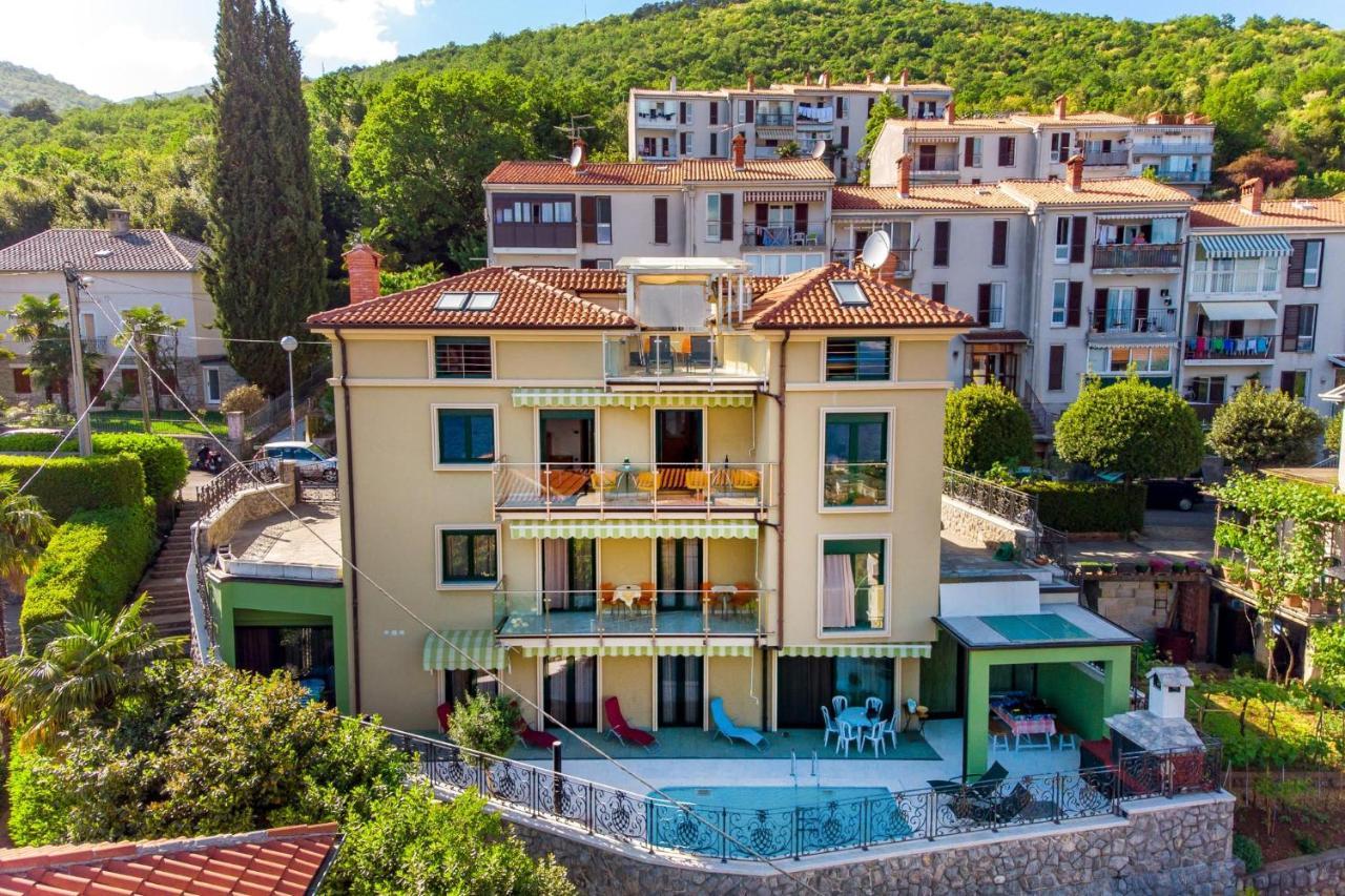 Lux Apartmani Opatija Zewnętrze zdjęcie