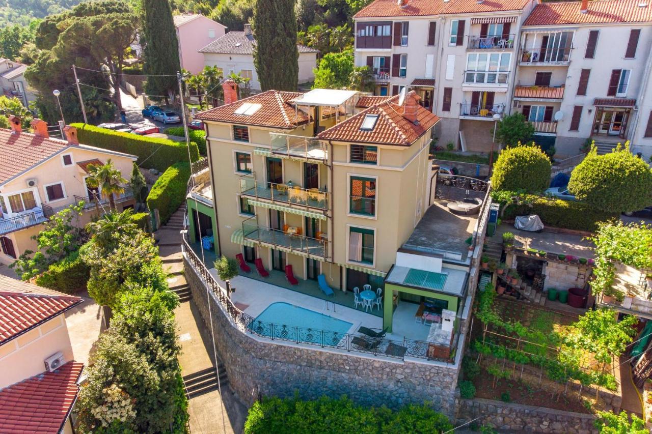 Lux Apartmani Opatija Zewnętrze zdjęcie