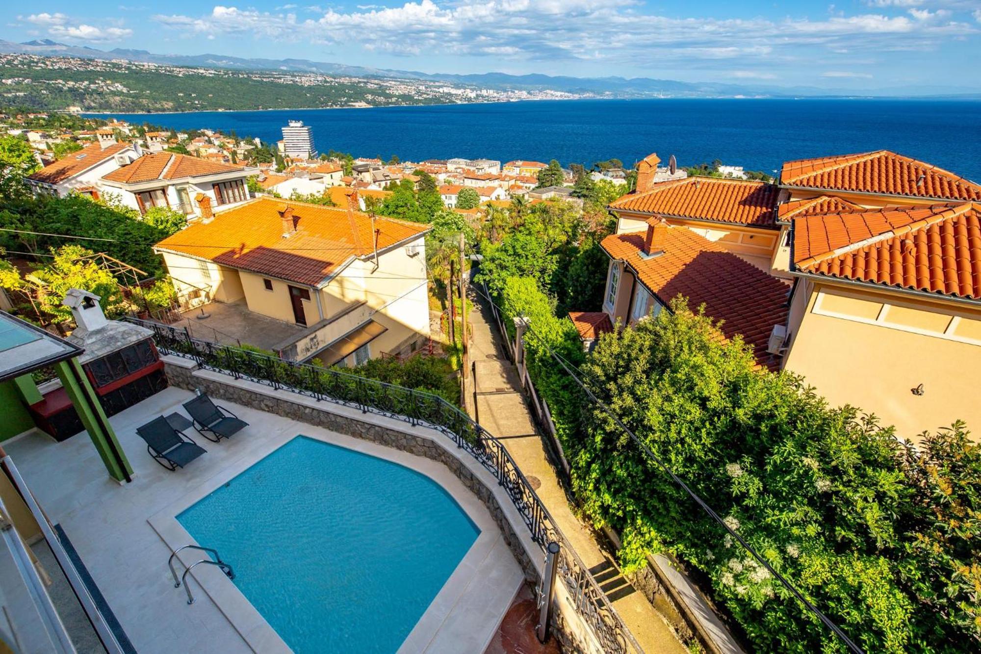 Lux Apartmani Opatija Zewnętrze zdjęcie