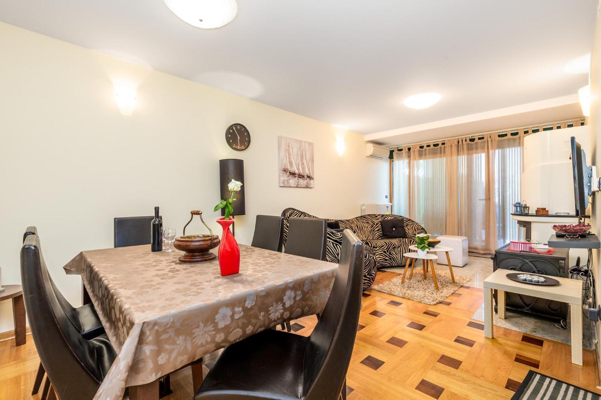 Lux Apartmani Opatija Zewnętrze zdjęcie