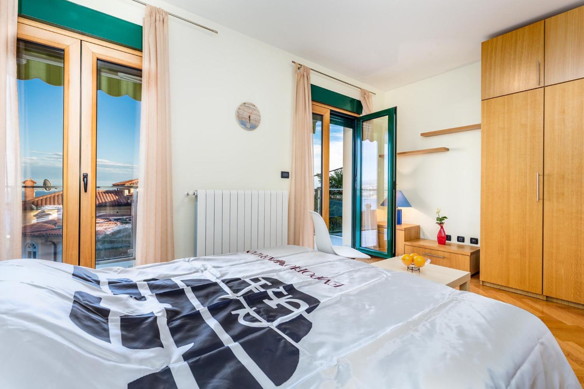 Lux Apartmani Opatija Zewnętrze zdjęcie